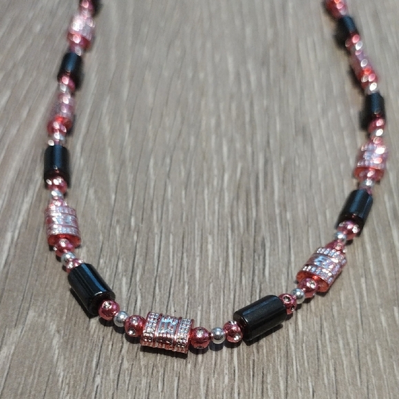 Magnetic Hematite Necklaces - Picture 3 of 9